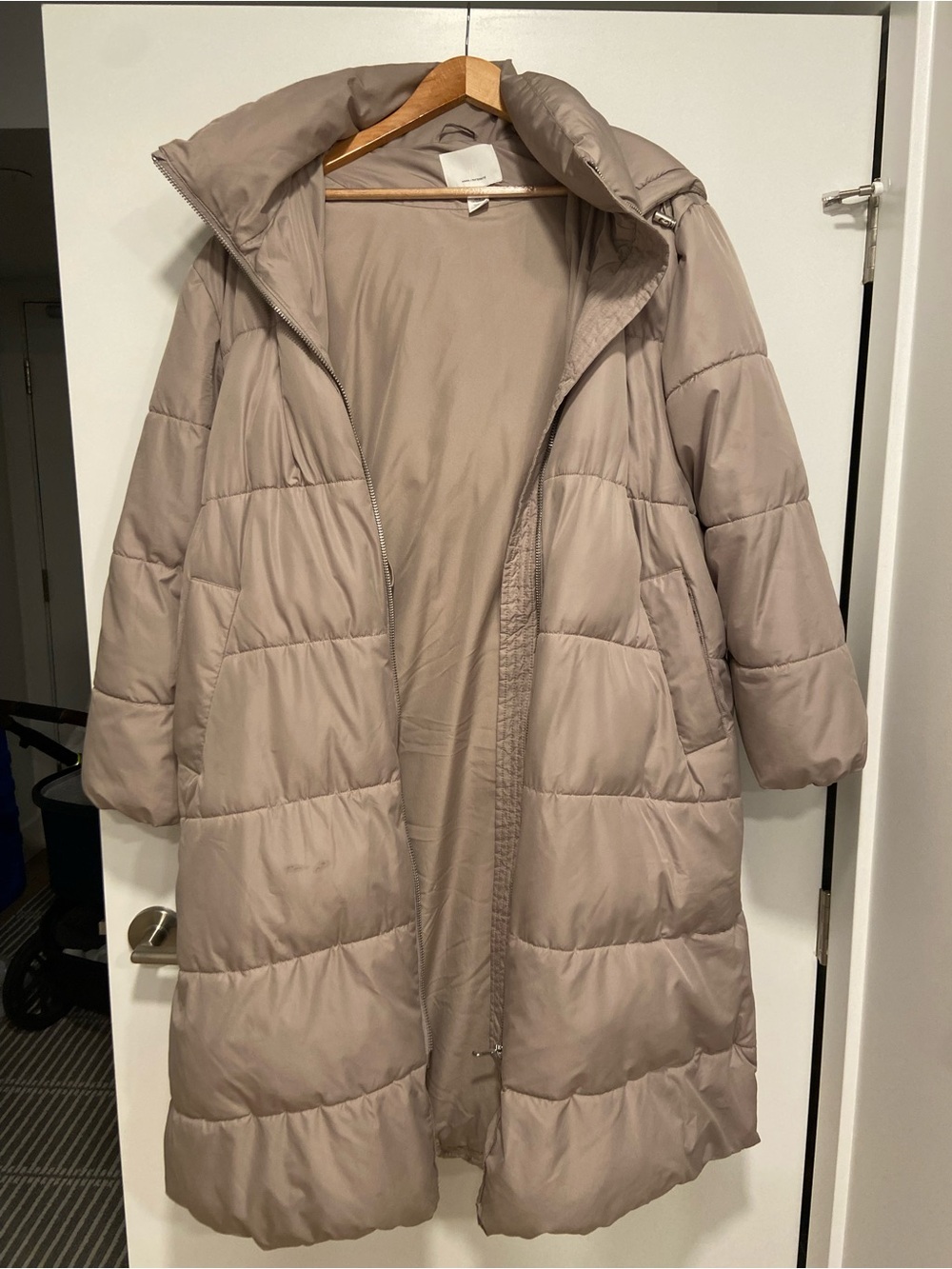 H&M Mama Maternity Beige Taupe Long Quilted Puffer Coat